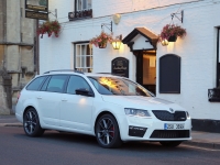 Skoda Octavia Combi RS wagon 5-door (3 generation) 2.0 TSI DSG (220 HP) photo, Skoda Octavia Combi RS wagon 5-door (3 generation) 2.0 TSI DSG (220 HP) photos, Skoda Octavia Combi RS wagon 5-door (3 generation) 2.0 TSI DSG (220 HP) picture, Skoda Octavia Combi RS wagon 5-door (3 generation) 2.0 TSI DSG (220 HP) pictures, Skoda photos, Skoda pictures, image Skoda, Skoda images