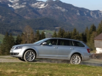 Skoda Octavia Combi wagon 5-door (3 generation) 1.2 TSI DSG (105hp) photo, Skoda Octavia Combi wagon 5-door (3 generation) 1.2 TSI DSG (105hp) photos, Skoda Octavia Combi wagon 5-door (3 generation) 1.2 TSI DSG (105hp) picture, Skoda Octavia Combi wagon 5-door (3 generation) 1.2 TSI DSG (105hp) pictures, Skoda photos, Skoda pictures, image Skoda, Skoda images