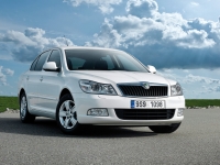 Skoda Octavia Liftback 5-door (2 generation) 1.2 TSI MT (105 HP) photo, Skoda Octavia Liftback 5-door (2 generation) 1.2 TSI MT (105 HP) photos, Skoda Octavia Liftback 5-door (2 generation) 1.2 TSI MT (105 HP) picture, Skoda Octavia Liftback 5-door (2 generation) 1.2 TSI MT (105 HP) pictures, Skoda photos, Skoda pictures, image Skoda, Skoda images