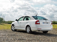 Skoda Octavia Liftback 5-door (2 generation) 1.4 TSI presented at Greentech MT (122 HP) photo, Skoda Octavia Liftback 5-door (2 generation) 1.4 TSI presented at Greentech MT (122 HP) photos, Skoda Octavia Liftback 5-door (2 generation) 1.4 TSI presented at Greentech MT (122 HP) picture, Skoda Octavia Liftback 5-door (2 generation) 1.4 TSI presented at Greentech MT (122 HP) pictures, Skoda photos, Skoda pictures, image Skoda, Skoda images