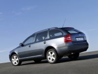 Skoda Octavia Wagon 5-door (2 generation) 1.6 Euro V MT (102 HP) photo, Skoda Octavia Wagon 5-door (2 generation) 1.6 Euro V MT (102 HP) photos, Skoda Octavia Wagon 5-door (2 generation) 1.6 Euro V MT (102 HP) picture, Skoda Octavia Wagon 5-door (2 generation) 1.6 Euro V MT (102 HP) pictures, Skoda photos, Skoda pictures, image Skoda, Skoda images