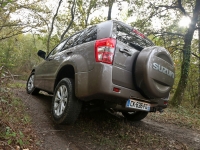 Suzuki Grand Vitara 5 Crossover-door (2 generation) 2.0 MT AWD (140 hp) JLX-A (2013) photo, Suzuki Grand Vitara 5 Crossover-door (2 generation) 2.0 MT AWD (140 hp) JLX-A (2013) photos, Suzuki Grand Vitara 5 Crossover-door (2 generation) 2.0 MT AWD (140 hp) JLX-A (2013) picture, Suzuki Grand Vitara 5 Crossover-door (2 generation) 2.0 MT AWD (140 hp) JLX-A (2013) pictures, Suzuki photos, Suzuki pictures, image Suzuki, Suzuki images