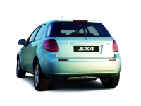 Suzuki SX4 Hatchback (1 generation) 1.6 MT (107hp) photo, Suzuki SX4 Hatchback (1 generation) 1.6 MT (107hp) photos, Suzuki SX4 Hatchback (1 generation) 1.6 MT (107hp) picture, Suzuki SX4 Hatchback (1 generation) 1.6 MT (107hp) pictures, Suzuki photos, Suzuki pictures, image Suzuki, Suzuki images