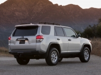 Toyota 4runner SUV (5th generation) 4.0 AT 4WD (270hp) photo, Toyota 4runner SUV (5th generation) 4.0 AT 4WD (270hp) photos, Toyota 4runner SUV (5th generation) 4.0 AT 4WD (270hp) picture, Toyota 4runner SUV (5th generation) 4.0 AT 4WD (270hp) pictures, Toyota photos, Toyota pictures, image Toyota, Toyota images