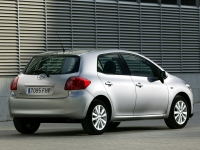 Toyota Auris Hatchback 5-door. (1 generation) 1.4 D-4D 5MT (90hp) photo, Toyota Auris Hatchback 5-door. (1 generation) 1.4 D-4D 5MT (90hp) photos, Toyota Auris Hatchback 5-door. (1 generation) 1.4 D-4D 5MT (90hp) picture, Toyota Auris Hatchback 5-door. (1 generation) 1.4 D-4D 5MT (90hp) pictures, Toyota photos, Toyota pictures, image Toyota, Toyota images