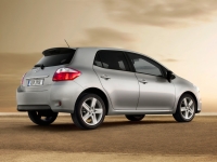 Toyota Auris Hatchback 5-door. (1 generation) 1.5 CVT photo, Toyota Auris Hatchback 5-door. (1 generation) 1.5 CVT photos, Toyota Auris Hatchback 5-door. (1 generation) 1.5 CVT picture, Toyota Auris Hatchback 5-door. (1 generation) 1.5 CVT pictures, Toyota photos, Toyota pictures, image Toyota, Toyota images