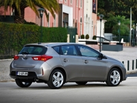 Toyota Auris Hatchback 5-door. (2 generation) 1.4 D-4D MT photo, Toyota Auris Hatchback 5-door. (2 generation) 1.4 D-4D MT photos, Toyota Auris Hatchback 5-door. (2 generation) 1.4 D-4D MT picture, Toyota Auris Hatchback 5-door. (2 generation) 1.4 D-4D MT pictures, Toyota photos, Toyota pictures, image Toyota, Toyota images