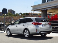 Toyota Auris Touring Sports wagon (2 generation) 1.6 MT photo, Toyota Auris Touring Sports wagon (2 generation) 1.6 MT photos, Toyota Auris Touring Sports wagon (2 generation) 1.6 MT picture, Toyota Auris Touring Sports wagon (2 generation) 1.6 MT pictures, Toyota photos, Toyota pictures, image Toyota, Toyota images