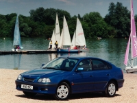 Toyota Avensis Hatchback (1 generation) AT 1.8 (110hp) photo, Toyota Avensis Hatchback (1 generation) AT 1.8 (110hp) photos, Toyota Avensis Hatchback (1 generation) AT 1.8 (110hp) picture, Toyota Avensis Hatchback (1 generation) AT 1.8 (110hp) pictures, Toyota photos, Toyota pictures, image Toyota, Toyota images