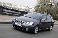 Toyota Avensis Wagon (2 generation) 1.6 MT (110hp) photo, Toyota Avensis Wagon (2 generation) 1.6 MT (110hp) photos, Toyota Avensis Wagon (2 generation) 1.6 MT (110hp) picture, Toyota Avensis Wagon (2 generation) 1.6 MT (110hp) pictures, Toyota photos, Toyota pictures, image Toyota, Toyota images