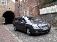 Toyota Avensis Wagon (2 generation) 2.0 MT photo, Toyota Avensis Wagon (2 generation) 2.0 MT photos, Toyota Avensis Wagon (2 generation) 2.0 MT picture, Toyota Avensis Wagon (2 generation) 2.0 MT pictures, Toyota photos, Toyota pictures, image Toyota, Toyota images