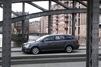 Toyota Avensis Wagon (2 generation) 2.0 MT photo, Toyota Avensis Wagon (2 generation) 2.0 MT photos, Toyota Avensis Wagon (2 generation) 2.0 MT picture, Toyota Avensis Wagon (2 generation) 2.0 MT pictures, Toyota photos, Toyota pictures, image Toyota, Toyota images