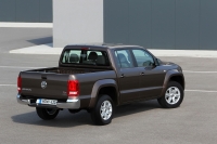 Volkswagen Amarok DoubleCab pickup 4-door (1 generation) 2.0 BiTDI 4Motion DSG (180 HP) Trendline photo, Volkswagen Amarok DoubleCab pickup 4-door (1 generation) 2.0 BiTDI 4Motion DSG (180 HP) Trendline photos, Volkswagen Amarok DoubleCab pickup 4-door (1 generation) 2.0 BiTDI 4Motion DSG (180 HP) Trendline picture, Volkswagen Amarok DoubleCab pickup 4-door (1 generation) 2.0 BiTDI 4Motion DSG (180 HP) Trendline pictures, Volkswagen photos, Volkswagen pictures, image Volkswagen, Volkswagen images