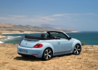 Volkswagen Beetle Convertible (2 generation) 1.2 TDI BlueMotion MT (105hp) photo, Volkswagen Beetle Convertible (2 generation) 1.2 TDI BlueMotion MT (105hp) photos, Volkswagen Beetle Convertible (2 generation) 1.2 TDI BlueMotion MT (105hp) picture, Volkswagen Beetle Convertible (2 generation) 1.2 TDI BlueMotion MT (105hp) pictures, Volkswagen photos, Volkswagen pictures, image Volkswagen, Volkswagen images