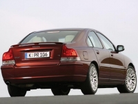 Volvo S60 Sedan (1 generation) 2.4 MT (140 Hp) photo, Volvo S60 Sedan (1 generation) 2.4 MT (140 Hp) photos, Volvo S60 Sedan (1 generation) 2.4 MT (140 Hp) picture, Volvo S60 Sedan (1 generation) 2.4 MT (140 Hp) pictures, Volvo photos, Volvo pictures, image Volvo, Volvo images