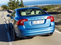 Volvo S60 Sedan (2 generation) 1.6 D2 MT (115hp) photo, Volvo S60 Sedan (2 generation) 1.6 D2 MT (115hp) photos, Volvo S60 Sedan (2 generation) 1.6 D2 MT (115hp) picture, Volvo S60 Sedan (2 generation) 1.6 D2 MT (115hp) pictures, Volvo photos, Volvo pictures, image Volvo, Volvo images