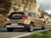 Volvo V40 Cross Country hatchback 5-door. (2 generation) 1.6 D2 Powershift (115hp) Momentum (2014) photo, Volvo V40 Cross Country hatchback 5-door. (2 generation) 1.6 D2 Powershift (115hp) Momentum (2014) photos, Volvo V40 Cross Country hatchback 5-door. (2 generation) 1.6 D2 Powershift (115hp) Momentum (2014) picture, Volvo V40 Cross Country hatchback 5-door. (2 generation) 1.6 D2 Powershift (115hp) Momentum (2014) pictures, Volvo photos, Volvo pictures, image Volvo, Volvo images