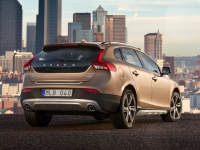 Volvo V40 Cross Country hatchback 5-door. (2 generation) 2.0 T4 Geartronic all wheel drive (180hp) Momentum (2014) photo, Volvo V40 Cross Country hatchback 5-door. (2 generation) 2.0 T4 Geartronic all wheel drive (180hp) Momentum (2014) photos, Volvo V40 Cross Country hatchback 5-door. (2 generation) 2.0 T4 Geartronic all wheel drive (180hp) Momentum (2014) picture, Volvo V40 Cross Country hatchback 5-door. (2 generation) 2.0 T4 Geartronic all wheel drive (180hp) Momentum (2014) pictures, Volvo photos, Volvo pictures, image Volvo, Volvo images