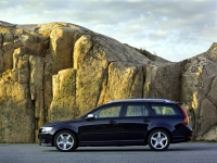 Volvo V50 Wagon (1 generation) 1.6 TD MT (110 hp) photo, Volvo V50 Wagon (1 generation) 1.6 TD MT (110 hp) photos, Volvo V50 Wagon (1 generation) 1.6 TD MT (110 hp) picture, Volvo V50 Wagon (1 generation) 1.6 TD MT (110 hp) pictures, Volvo photos, Volvo pictures, image Volvo, Volvo images