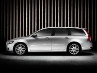 Volvo V50 Wagon (1 generation) 1.6 TD MT (110 hp) photo, Volvo V50 Wagon (1 generation) 1.6 TD MT (110 hp) photos, Volvo V50 Wagon (1 generation) 1.6 TD MT (110 hp) picture, Volvo V50 Wagon (1 generation) 1.6 TD MT (110 hp) pictures, Volvo photos, Volvo pictures, image Volvo, Volvo images