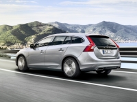 Volvo V60 Estate (1 generation) 1.6 D2 MT photo, Volvo V60 Estate (1 generation) 1.6 D2 MT photos, Volvo V60 Estate (1 generation) 1.6 D2 MT picture, Volvo V60 Estate (1 generation) 1.6 D2 MT pictures, Volvo photos, Volvo pictures, image Volvo, Volvo images