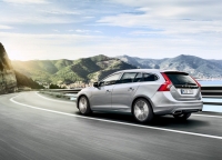 Volvo V60 Estate (1 generation) 1.6 D2 Powershift photo, Volvo V60 Estate (1 generation) 1.6 D2 Powershift photos, Volvo V60 Estate (1 generation) 1.6 D2 Powershift picture, Volvo V60 Estate (1 generation) 1.6 D2 Powershift pictures, Volvo photos, Volvo pictures, image Volvo, Volvo images