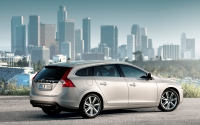 Volvo V60 Estate (1 generation) 1.6 T4 MT (180 HP) photo, Volvo V60 Estate (1 generation) 1.6 T4 MT (180 HP) photos, Volvo V60 Estate (1 generation) 1.6 T4 MT (180 HP) picture, Volvo V60 Estate (1 generation) 1.6 T4 MT (180 HP) pictures, Volvo photos, Volvo pictures, image Volvo, Volvo images