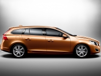 Volvo V60 Estate (1 generation) 2.4 D5 AT (205 HP) photo, Volvo V60 Estate (1 generation) 2.4 D5 AT (205 HP) photos, Volvo V60 Estate (1 generation) 2.4 D5 AT (205 HP) picture, Volvo V60 Estate (1 generation) 2.4 D5 AT (205 HP) pictures, Volvo photos, Volvo pictures, image Volvo, Volvo images