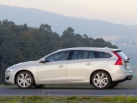 Volvo V60 Estate (1 generation) 2.4 D6 Plug-in-Hybrid Geartronic Turbo AWD (215 HP) photo, Volvo V60 Estate (1 generation) 2.4 D6 Plug-in-Hybrid Geartronic Turbo AWD (215 HP) photos, Volvo V60 Estate (1 generation) 2.4 D6 Plug-in-Hybrid Geartronic Turbo AWD (215 HP) picture, Volvo V60 Estate (1 generation) 2.4 D6 Plug-in-Hybrid Geartronic Turbo AWD (215 HP) pictures, Volvo photos, Volvo pictures, image Volvo, Volvo images