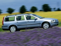 Volvo V70 Wagon (2 generation) 2.0 T MT (180 hp) photo, Volvo V70 Wagon (2 generation) 2.0 T MT (180 hp) photos, Volvo V70 Wagon (2 generation) 2.0 T MT (180 hp) picture, Volvo V70 Wagon (2 generation) 2.0 T MT (180 hp) pictures, Volvo photos, Volvo pictures, image Volvo, Volvo images