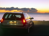 Volvo V70 Wagon (2 generation) 2.4 T MT 4WD (200 hp) photo, Volvo V70 Wagon (2 generation) 2.4 T MT 4WD (200 hp) photos, Volvo V70 Wagon (2 generation) 2.4 T MT 4WD (200 hp) picture, Volvo V70 Wagon (2 generation) 2.4 T MT 4WD (200 hp) pictures, Volvo photos, Volvo pictures, image Volvo, Volvo images